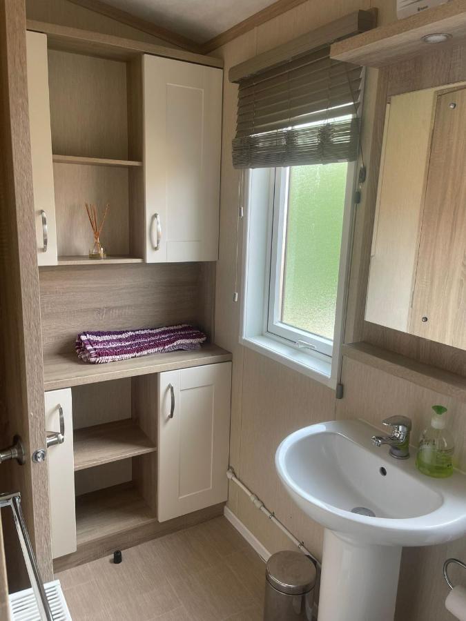 Fern Lodge With Hot Tub Stonham Aspall Экстерьер фото